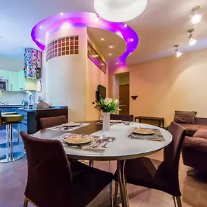 Kresatik Street Center For Big Family Апартаменты Киев